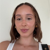 dk active Employee Ali Tunstall's profile photo