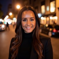 Lianna Fooks Email & Phone Number