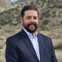 Damian Roberts
