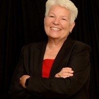 Julie McManus