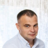 Михайло Іванець Email