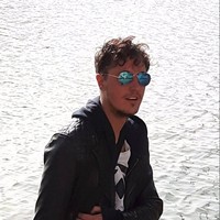 Simon Jakowicz Email & Phone Number