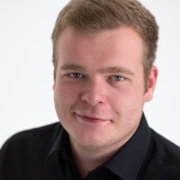Jonas Thiel Email