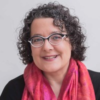 Stephanie Barnes Email