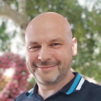 Localised Employee David McLean's profile photo
