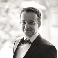 César Abreu Email