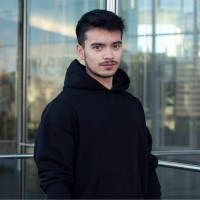 Janis Schörner Email