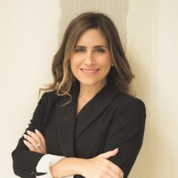 Thais Kooiker Email & Phone Number