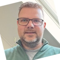 Rob Bruining Email