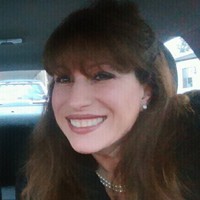 Kelly Hamilton Email & Phone Number