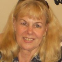 Australian Institute of Management Employee Julie Chaplin's profile photo