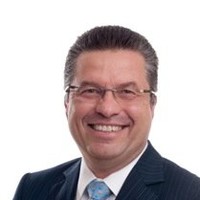 Decorus Realty Employee Julio Triana's profile photo