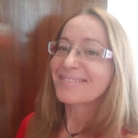 Lola Sánchez Parra Email