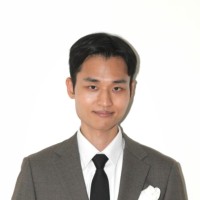 Un Kim Email