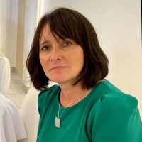 Gosia Lakomy Email
