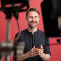 EAT SLEEP DREAM ENGLISH LTD Employee Tom Rees's profile photo