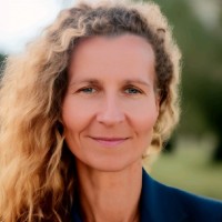 Katharina Paul Email