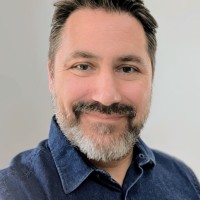 Oxentia Employee Huw Vasey's profile photo
