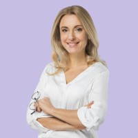 DataCraft Employee Nina S.'s profile photo
