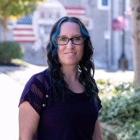 Joe's Tire Employee Mary Gyles's profile photo