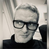 Iain Hutchinson Email