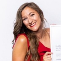 CHERRY Employee Julia Zitzmann's profile photo
