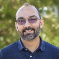 Flow Employee Reza Malik's profile photo