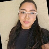 Answer Employee Thania Montano's profile photo