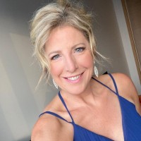Robin Hyde-Vaughn Email & Phone Number
