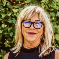 Barbra Davis Email & Phone Number