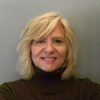 Kelly Kaiser Email & Phone Number