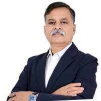 E-mail e número de telefone de Rajiv Shukla