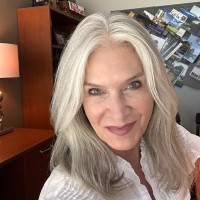 Troon Employee Julia Kelly's profile photo