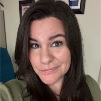 Amber Bennett Email & Phone Number