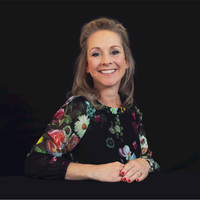 Kristel van Asperen Email