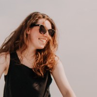 Grandstand Employee Tara D.'s profile photo