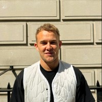 Shaun Williamson Email & Phone Number