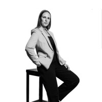 Sandra Skupin Email