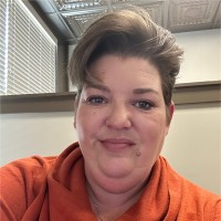 Strategic Realty Companies Employee Amy Cusick's profile photo
