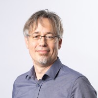 Joerg Reinhardt Email