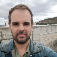Ricardo dos Santos Email