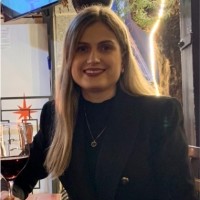 Kosmoscience C. E Tecn. Cosmética Ltda Employee Larissa Castanheira's profile photo