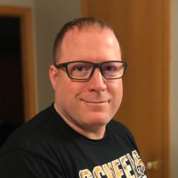 Real-Guides.com Employee Calvin Lamkin's profile photo