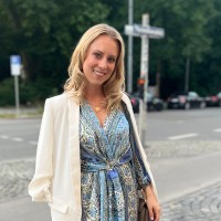 Organic Garden Employee Judith Gerulat's profile photo