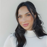 Distro Employee Lisa Lambros's profile photo