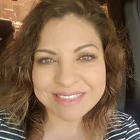 Select Staff Employee Dayra Delacruz's profile photo