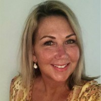 HyperLinkd Employee Pamela Frank's profile photo