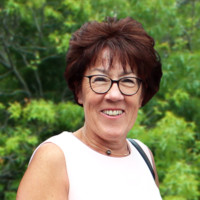 Harvey Furnishings Limited Employee Sue Weston's profile photo