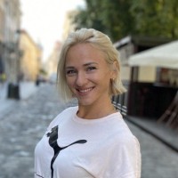 Yana Kyrpenko Email