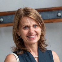 Maria Schmidt Email